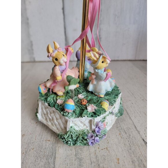 Vintage Maple Easter Bunny wind up music box unique spring rabbit - Picture 3 of 10